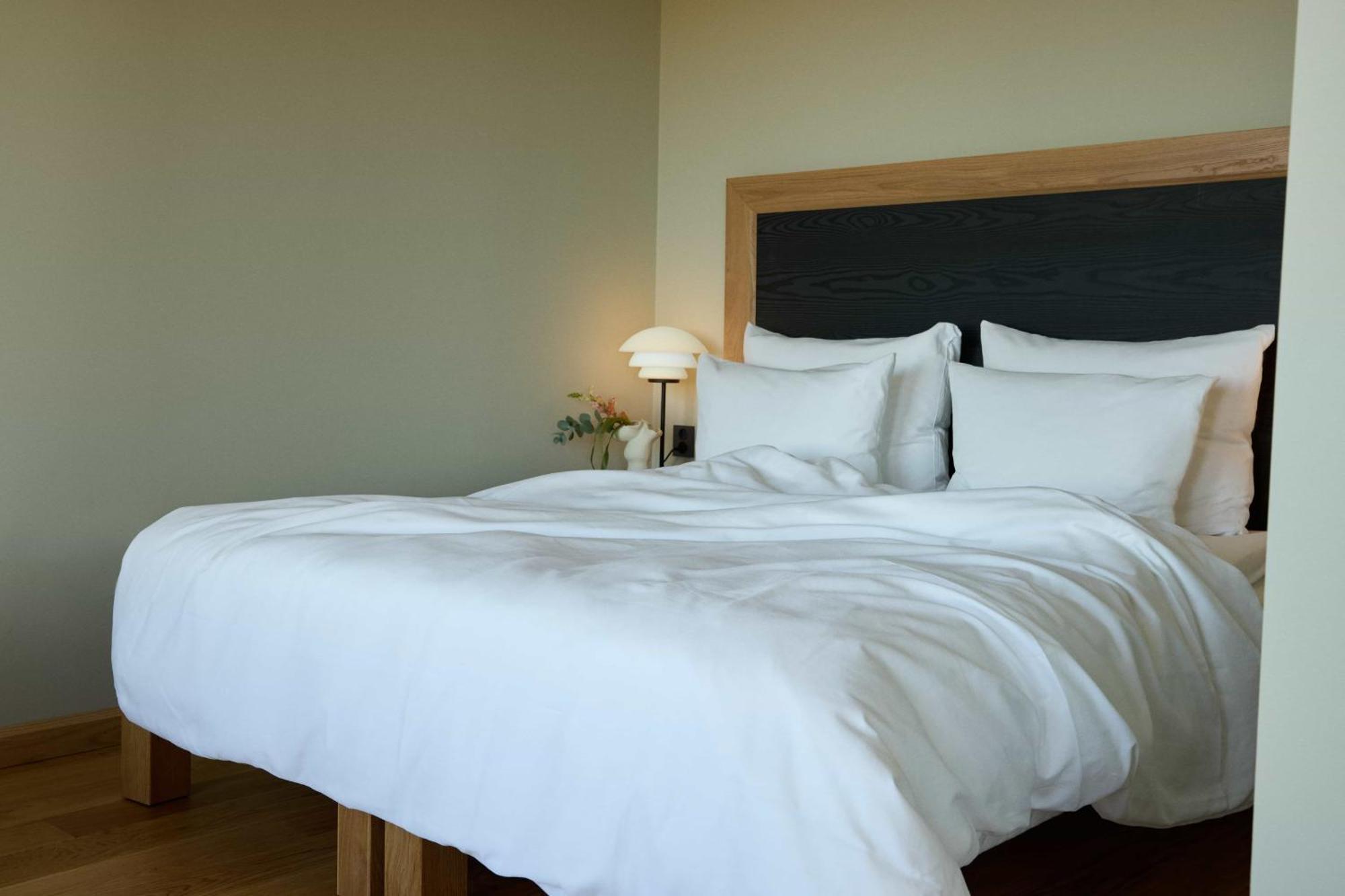 Wood Hotel Будё Номер фото